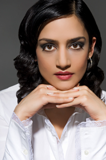 Emmy Award Winning Actress Archie Panjabi To Join Hands With Pratham