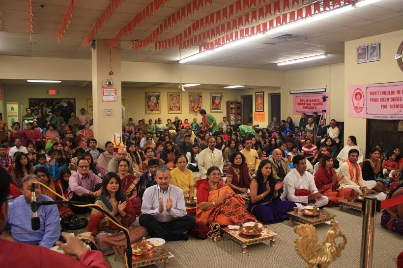 Exalted Deep-Yagna Marks Diwali At Dwarkamai