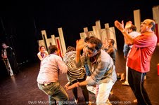 Boro Holo J: A Bengali Play  By Off-Kendrik