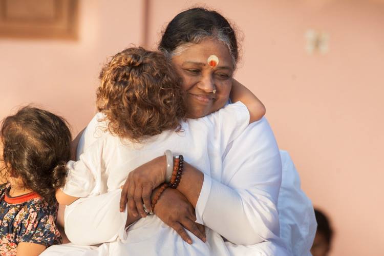 Mata Amritanandamayi Devi To Visit Boston Area