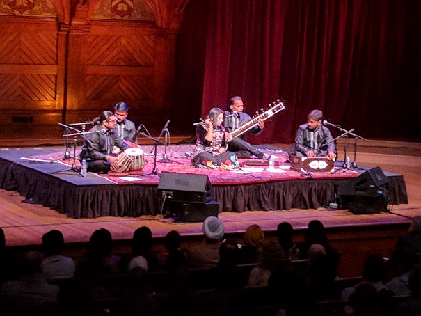 Sanam Marvi - A Moving Sufi Presentation