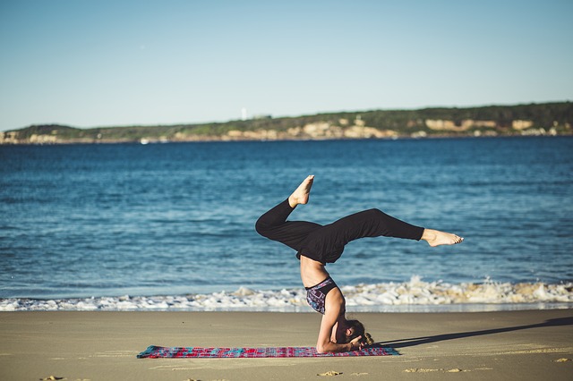 18 Amazing Benefits Of Yoga, According To Science
