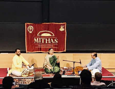 Agra Gharana Vocalist Delights Music Lovers In A MITHAS Presentation