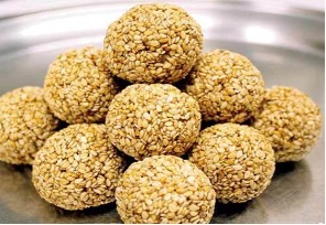 Recipe: Til Or Sesame Laddoos