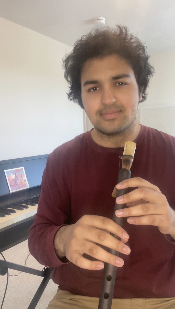 Aneesh Kashalikar Revitalizes The Harp Yazh
