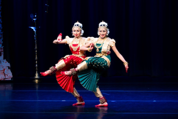 Arangetram: Aarya Pillai And Hiranmayi Lalithkumar