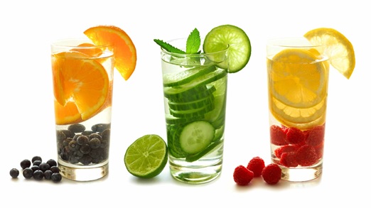 https://sg-dae.kxcdn.com/blog/wp-content/uploads/2015/12/4-travel-tips-to-beat-jetlag-fatigue-eat-sensible-fruits-water1.jpg